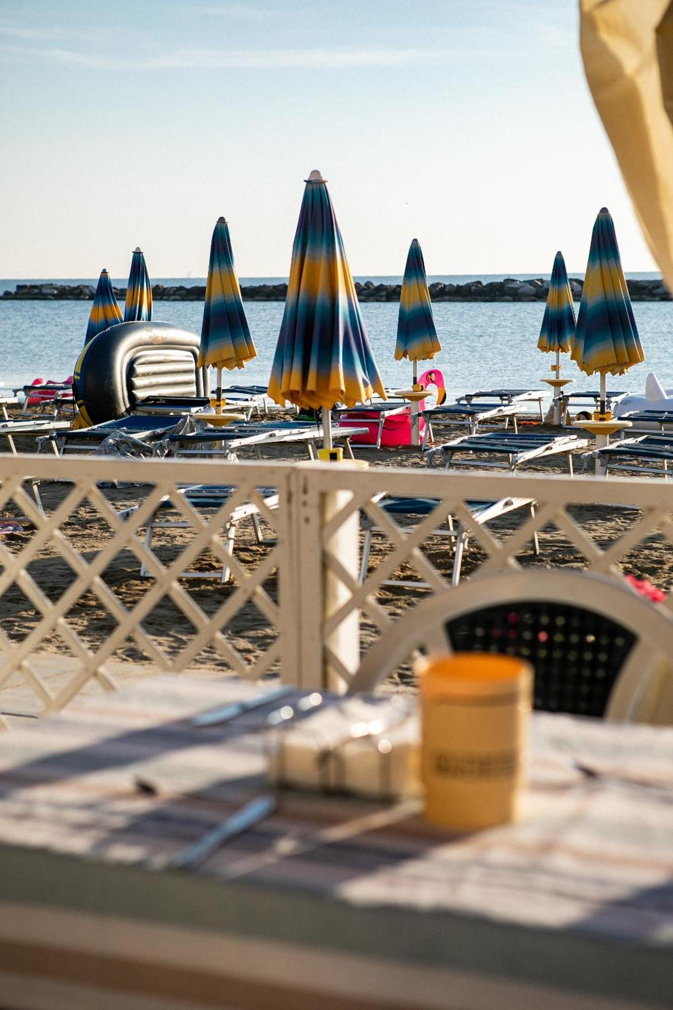 Bikini Tropicana Family Hotel Lido Di Savio Zewnętrze zdjęcie