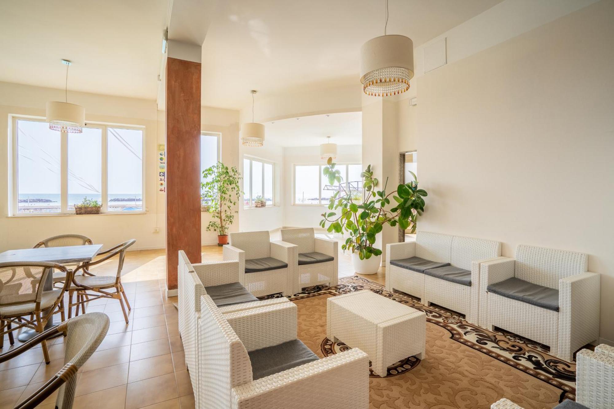 Bikini Tropicana Family Hotel Lido Di Savio Zewnętrze zdjęcie